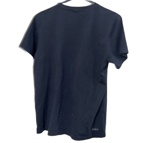 Adidas Women’s Rainbow 🌈 Colorful Logo Athletic T-Shirt Size Medium in Black - Picture 2 of 3